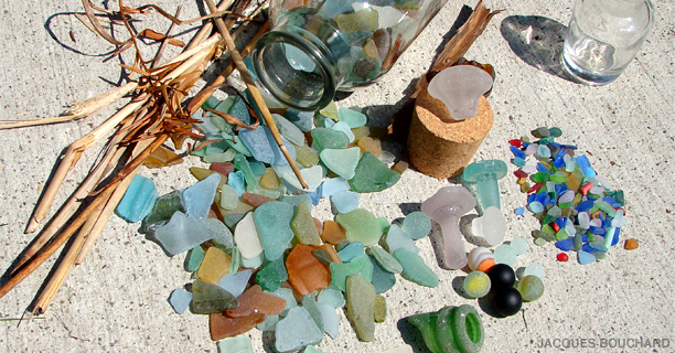 Finding Sea Glass - Photo 01